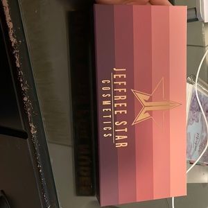 Jeffree Star’s Mini Nudes Bundle: Volume 2